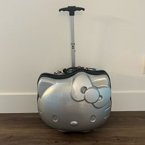 Hello kitty suitcase/luggage